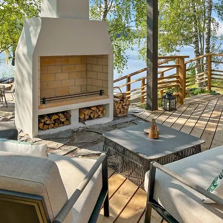 Holiday home Saimaan Joutsenlahti By Interhome